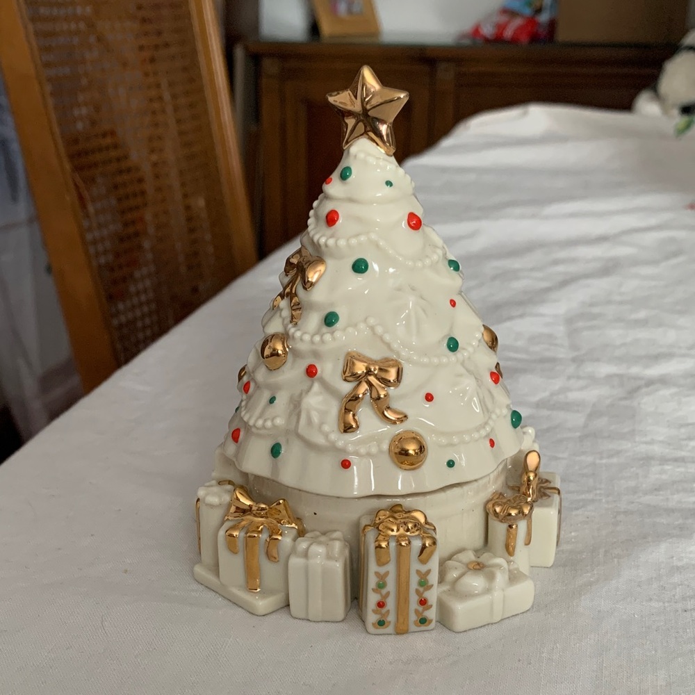 Lenox White and Gold Holiday Christmas Tree Decor